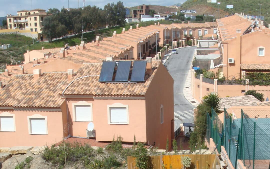 84 Casas independientes en Ur-R1 del Rincón de la Victoria